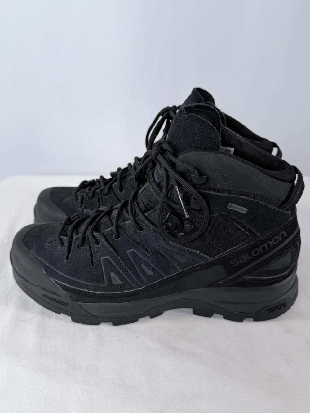 Salomon X-Alp Gore-Tex Waterproof High Top Sneaker in Black Size 7‎